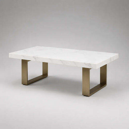 Tavolino da caffè rettangolare in marmo artificiale e acciaio, bianco e ottone, 120 × 60 × 45 cm
